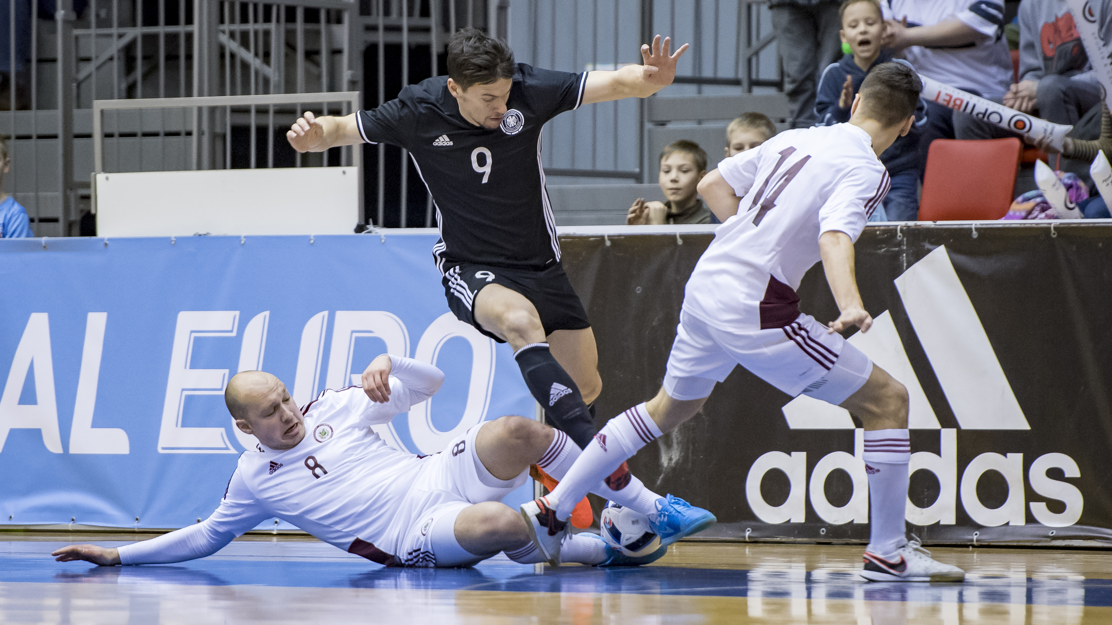 Primo caso di Coronavirus nel mondo del Futsal: contagiato Fabio Josè Poletto del Kaos Mantova