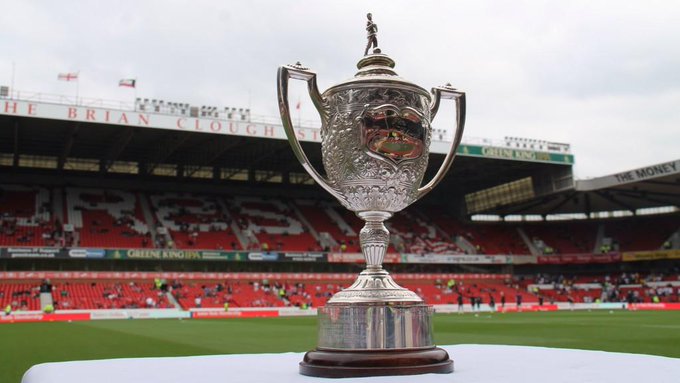 Venerdì da derby: il Nottingham Forest rimette in palio il Brian Clough Trophy contro il Derby County