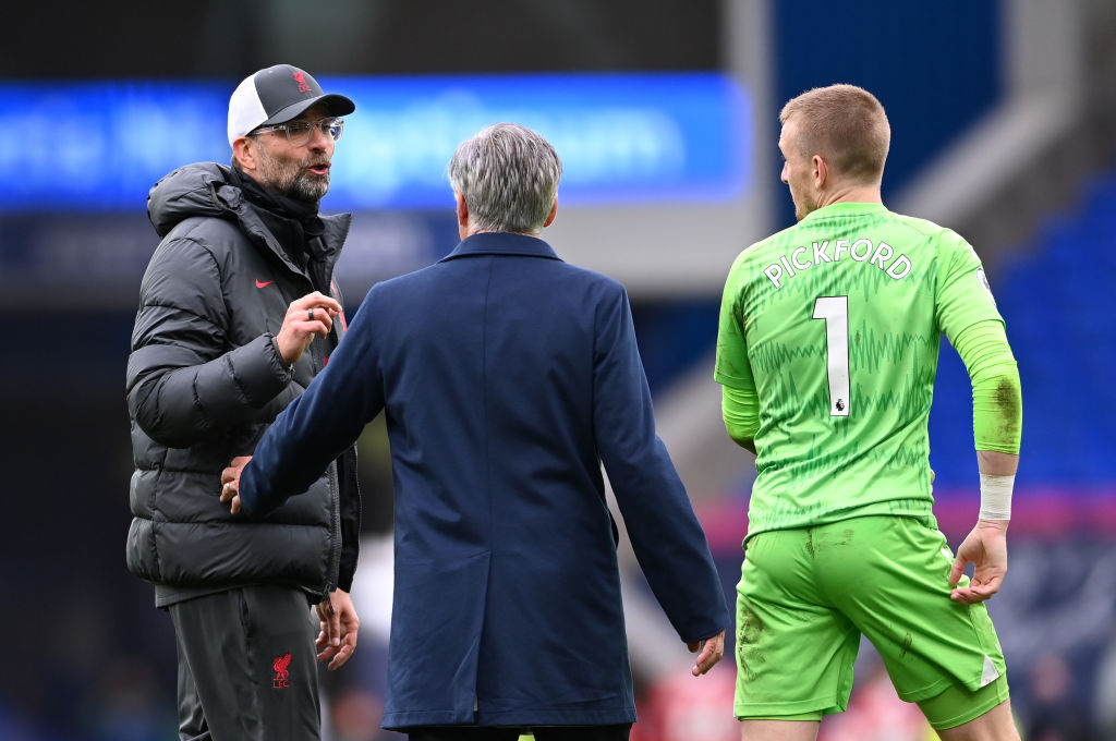 Il crash Pickford-Van Dijk, parla Ancelotti: “Critiche esagerate al nostro portiere per l’infortunio del derby”