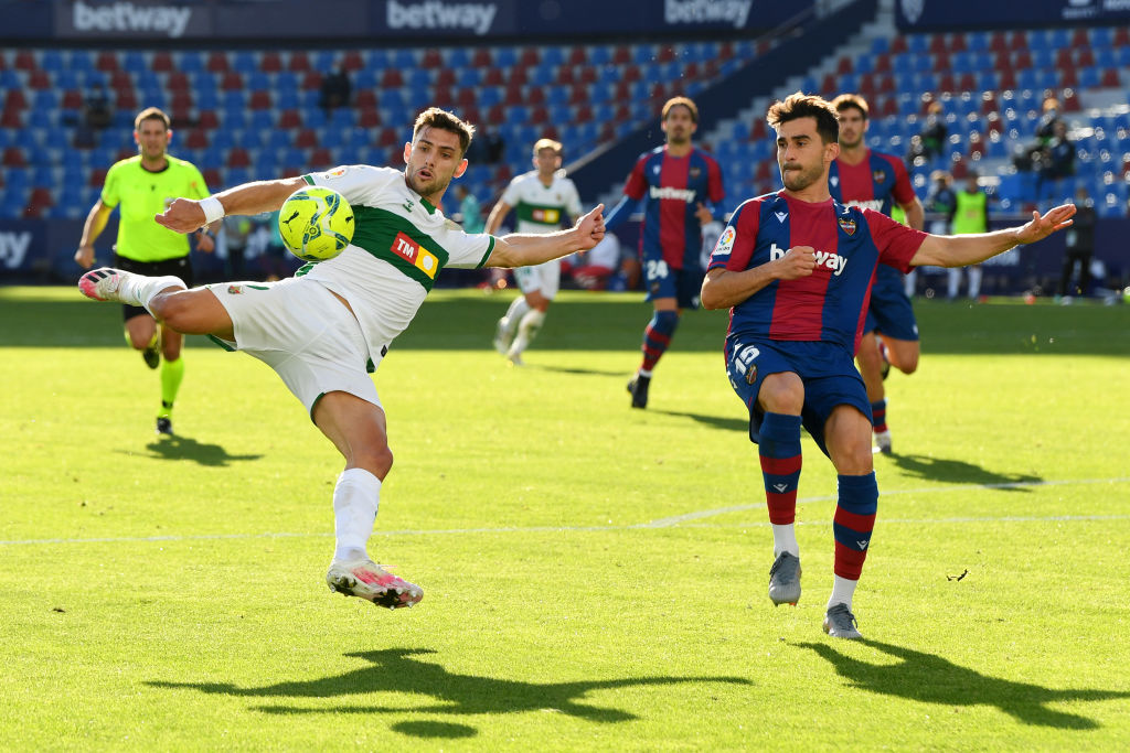 Derby valenciano amaro per il Levante: solo 1-1 con l’Elche e zona retrocessione molto vicina…