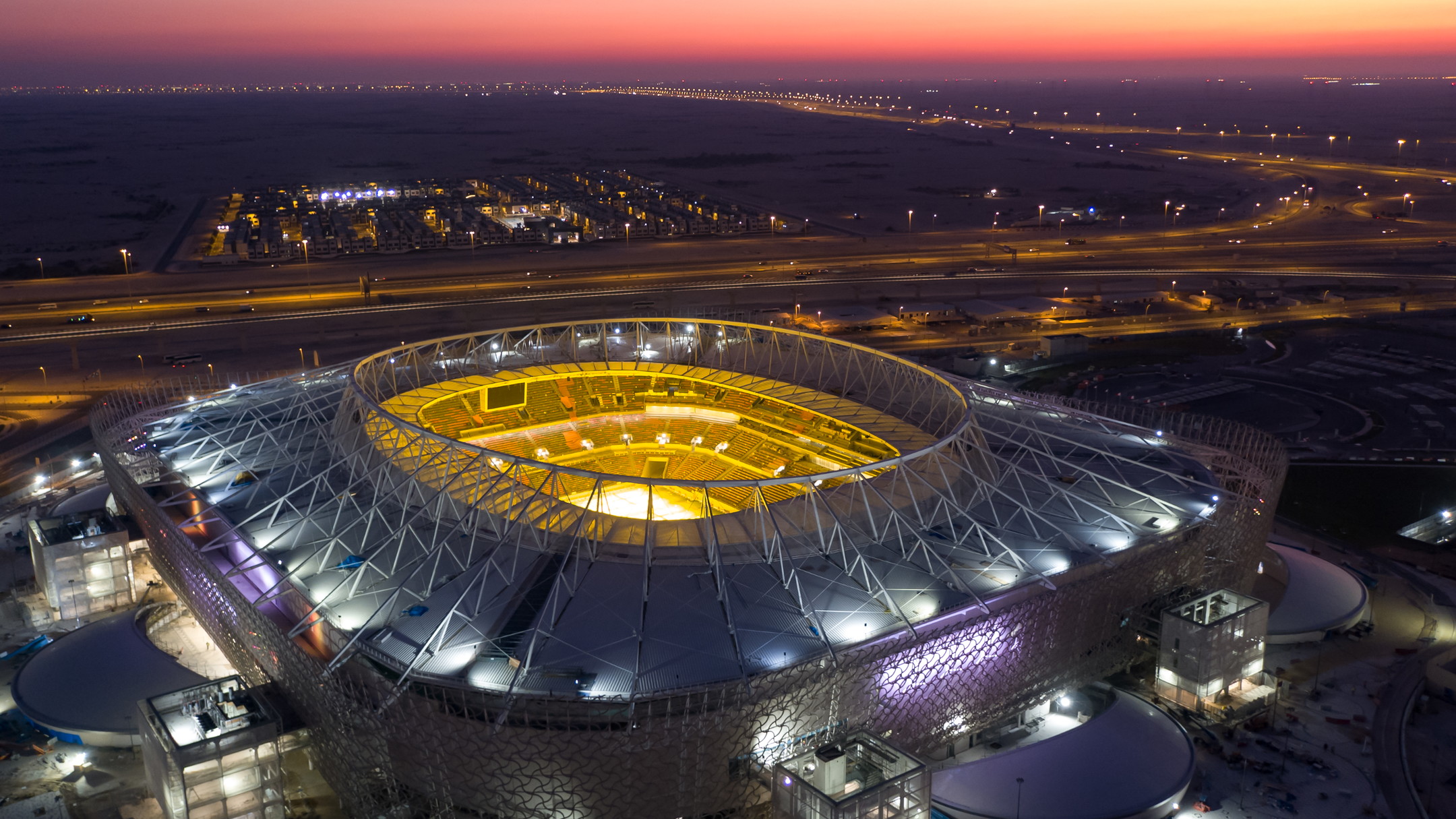 Mondiali in Qatar, ecco il nuovo stadio: fra 2 settimane Coppa dell’Emiro e inaugurazione dell’Al Rayyan